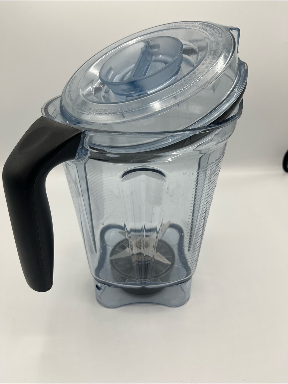 VITAMIX 64Oz Blender Container 108300 D Clear Plastic Lid